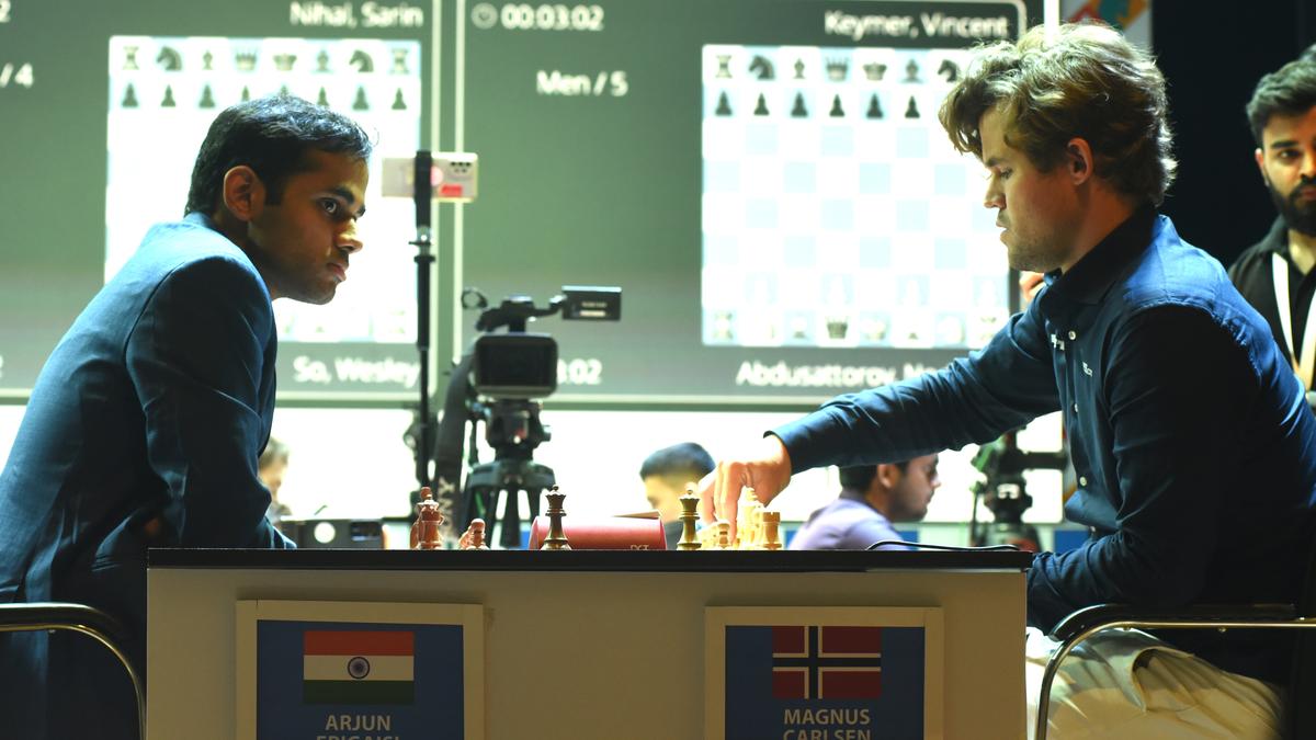 Carlsen manages to take sole lead despite a disappointing day