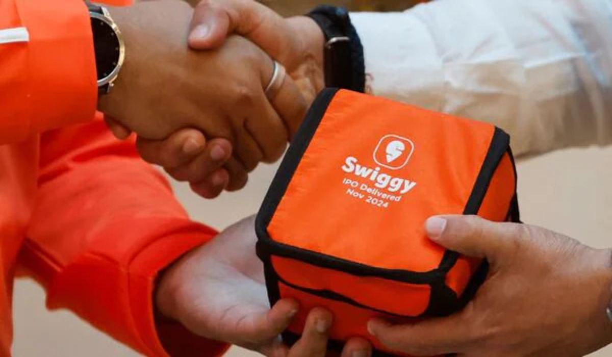 Swiggy Share Price: स्विगी के तिमाही परिणामों से बाजार निराश, शेयर कीमत IPO मूल्य से भी नीचे गिरी