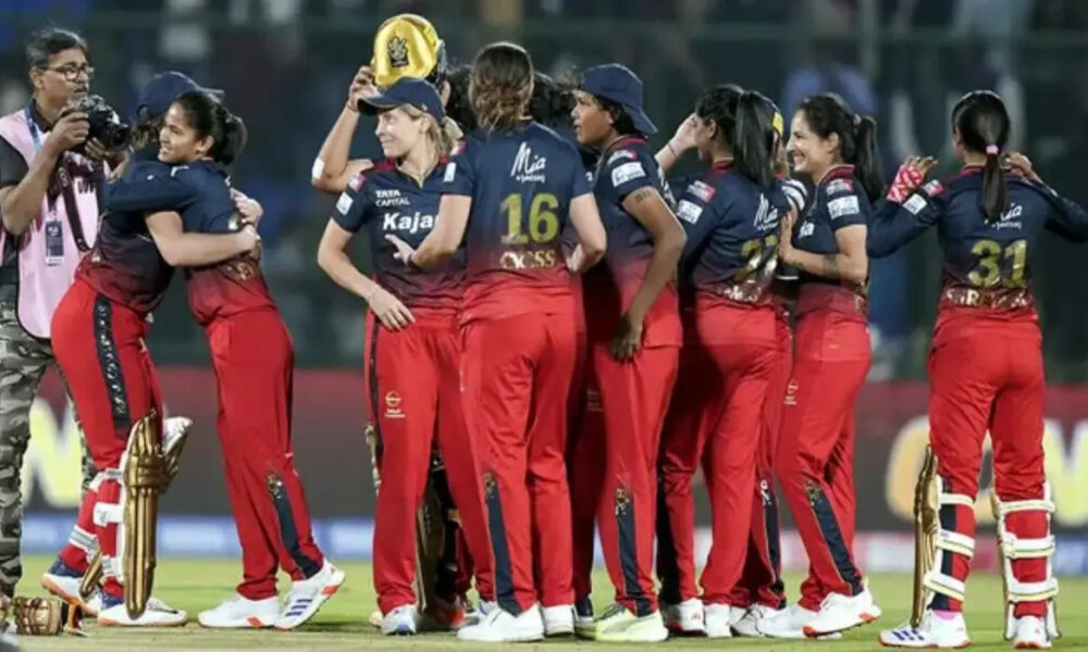 WPL 2025: RCB और UP वॉरियर्स की टीमों में बड़े बदलाव, जानें नए खिलाड़ी और नई रणनीति