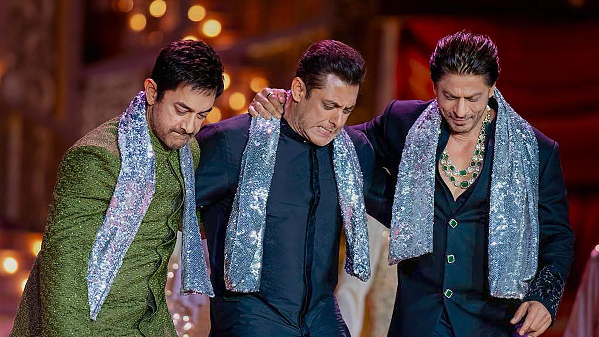 Amir Khan’s 60th birthday: Shah Rukh Khan, Salman Khan visit ahead of his birthday;  ‘Andaz Apna Apna 2’ in the talks?
