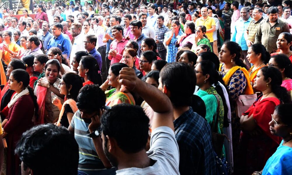 Bank unions firm on March 24-25 strike as talks with IBA fail