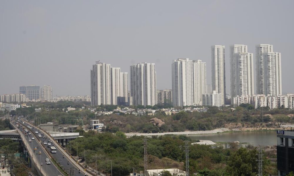 HUDCO plans to raise up to ₹2,000 crore through issue of bonds