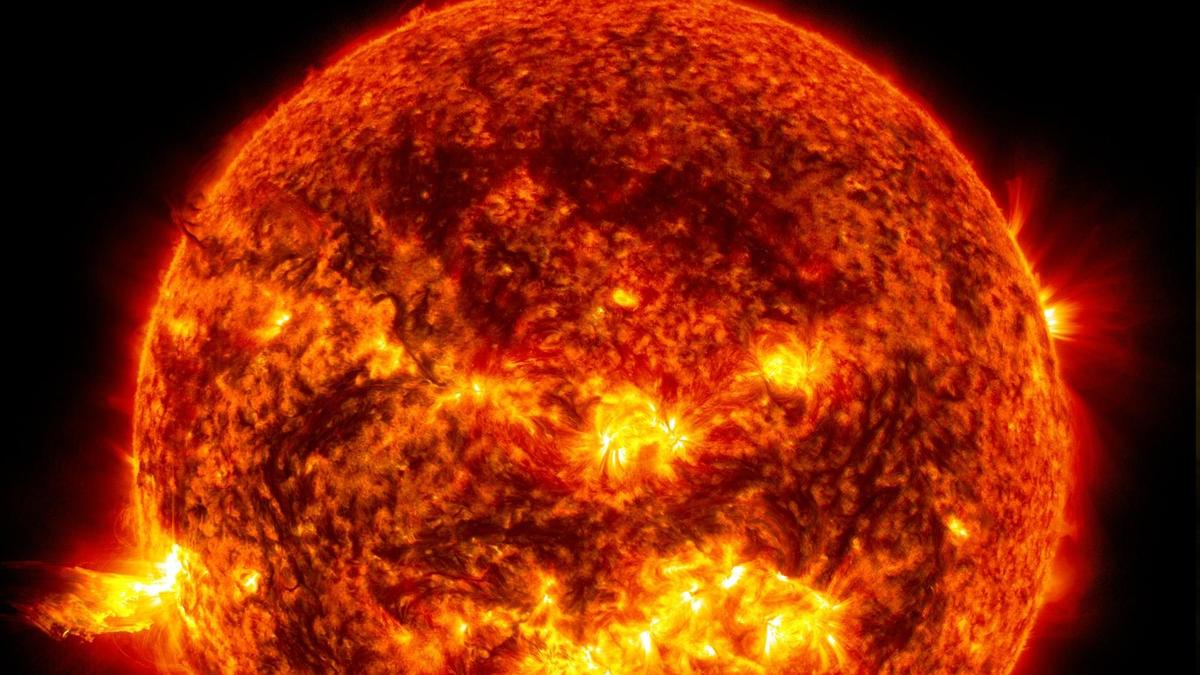 It’s clear now: iron inside the sun is more opaque than expected