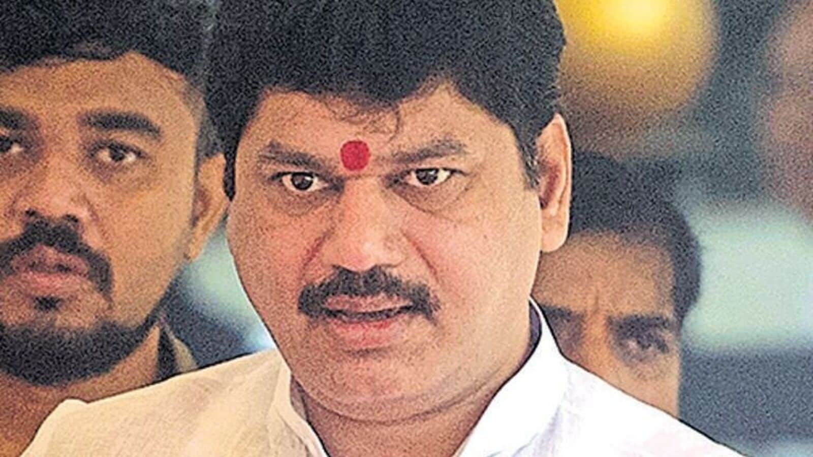 Maharashtra news: CM Devendra Fadnavis directs Minister Dhananjay Munde to step down | Mint
