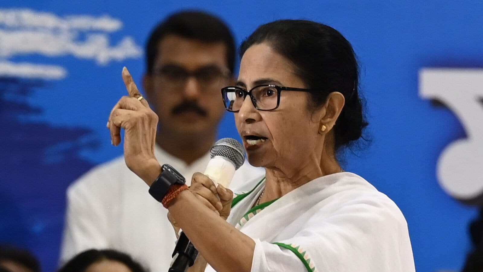 Mamata Banerjee, Suvendu Adhikari clash over ‘TMC Muslim MLAs to be thrown out’ remark | Mint