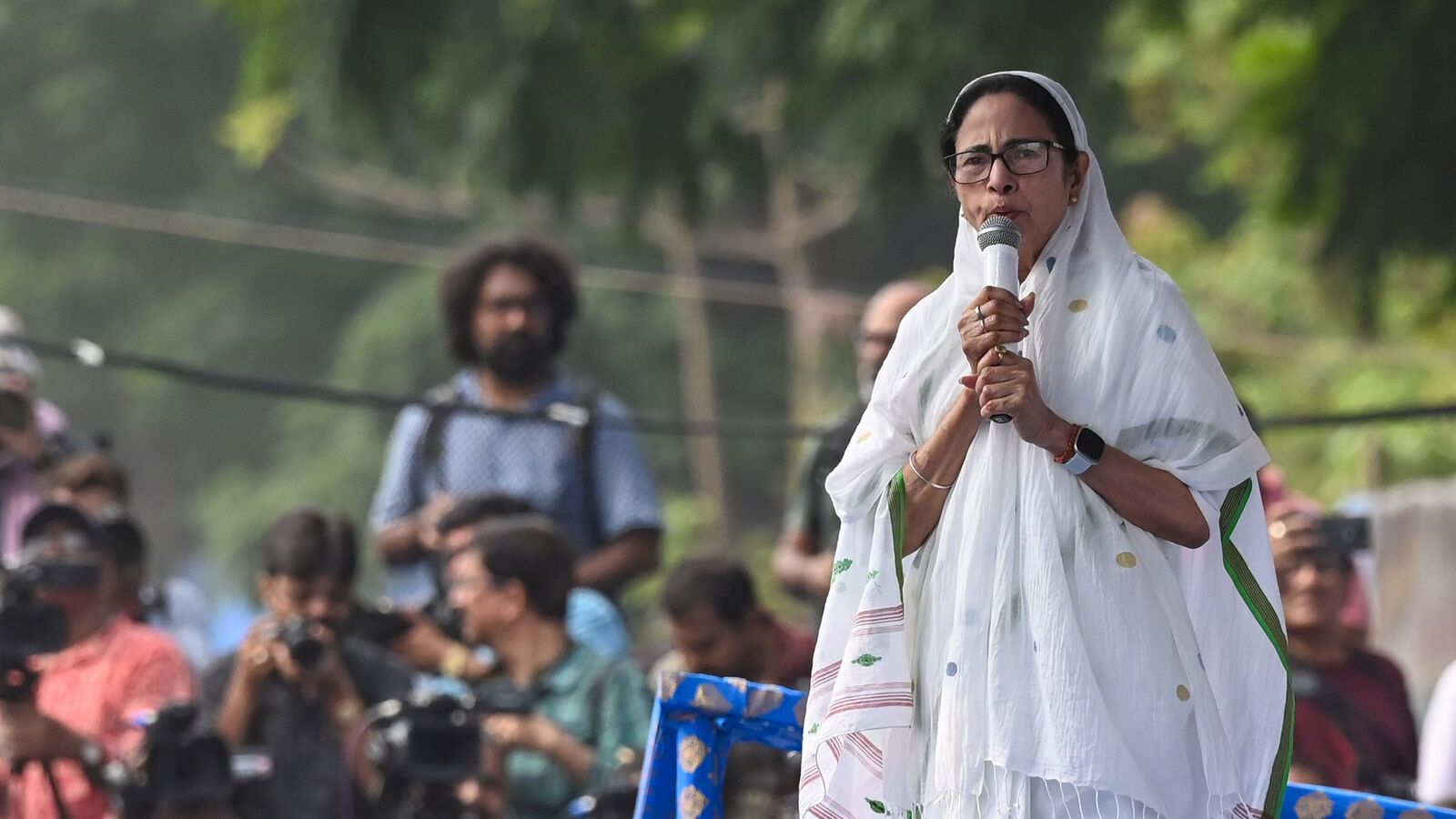 Mamata Banerjee says ‘ganda dharam nahin manta’ during Eid-ul-Fitr event, BJP asks ‘Kaun sa?’ | Mint