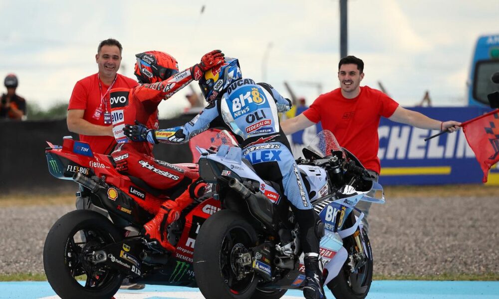 Marquez show rolls on with Marc beating Alex in Argentina