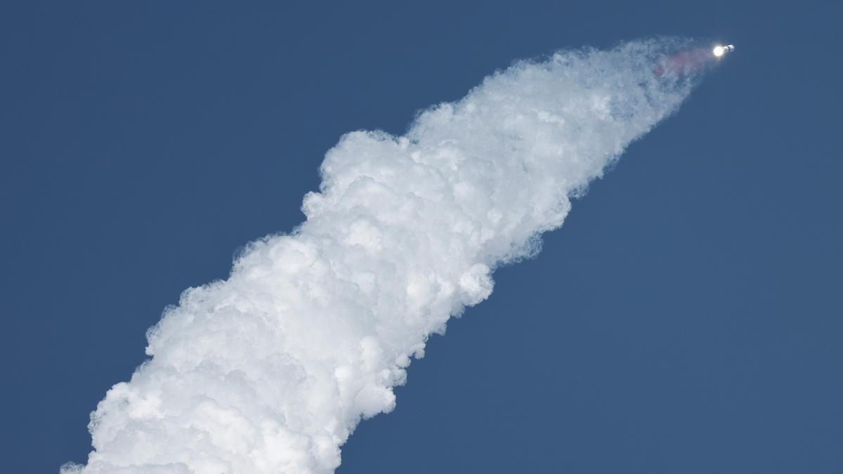 SpaceX’s latest Starship test flight ends with another explosion