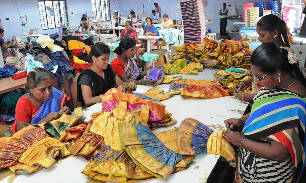 Textile and apparel exporters suggest reduction in tariff with the U.S.