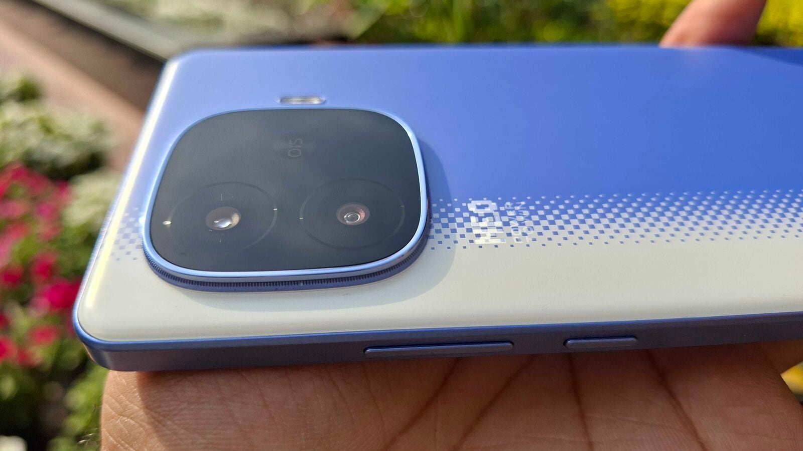 iQOO Neo 10R vs Poco X7 Pro vs Nothing Phone 3a: Which is best phone under ₹25,000? | Mint
