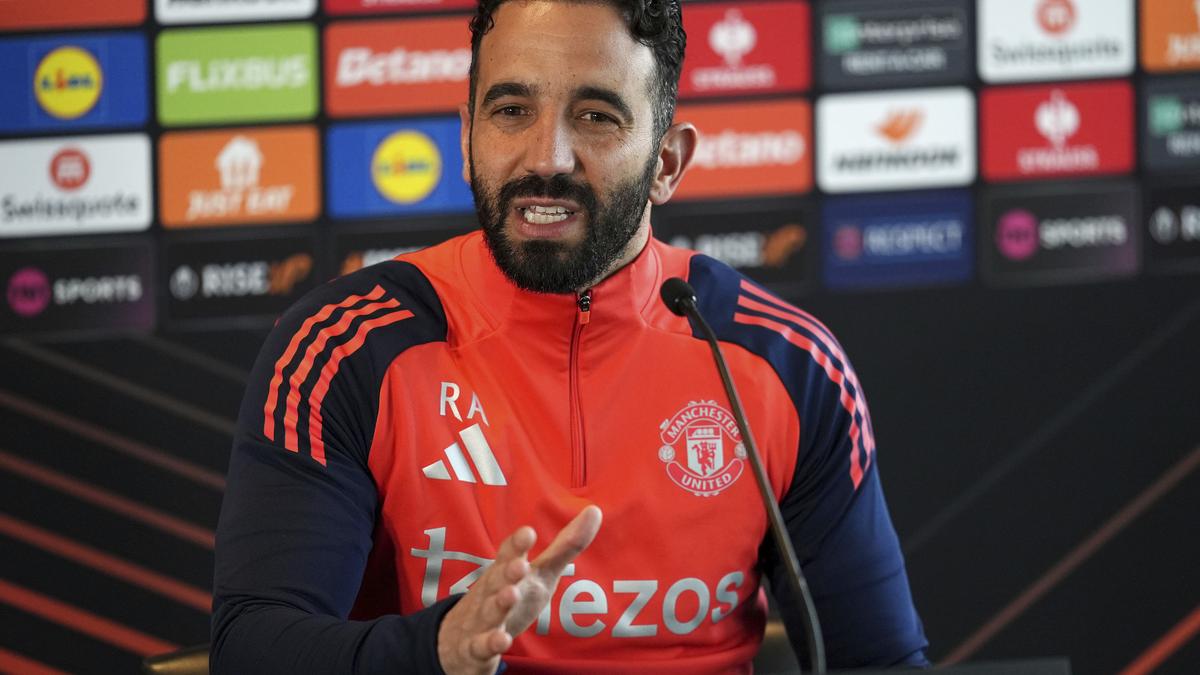 Amorim asks McIlroy to bring Masters magic to Man Utd