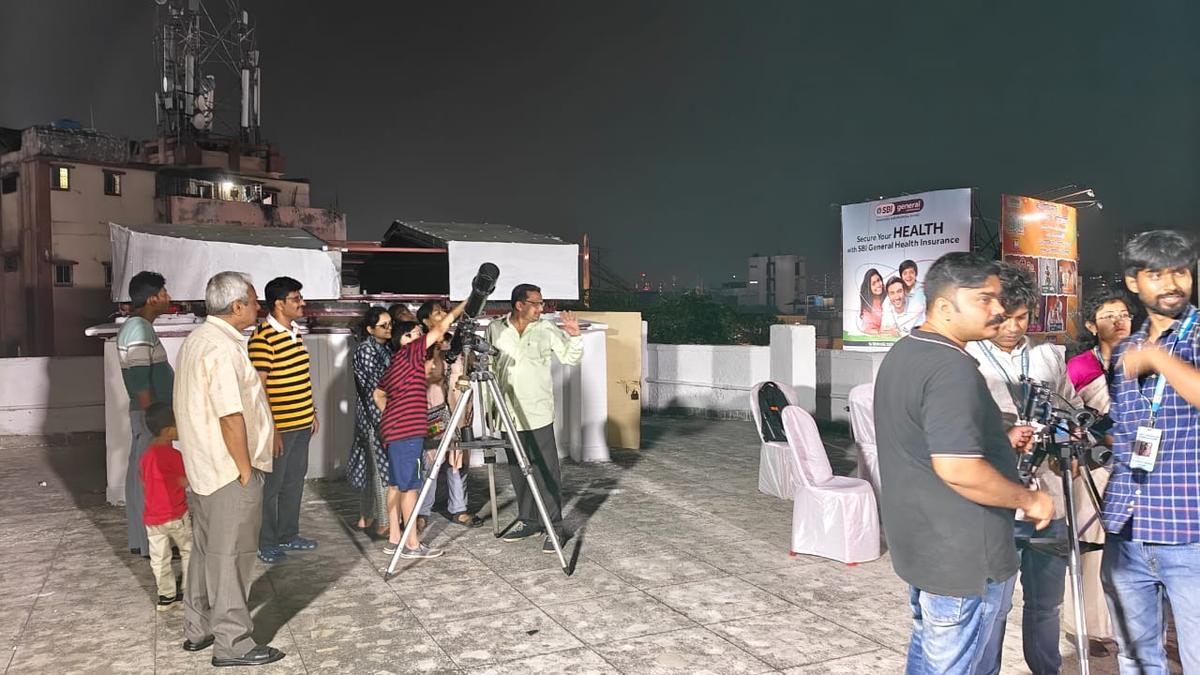 Astronomy NGOs create Kolkata’s “largest low-cost handmade telescope”