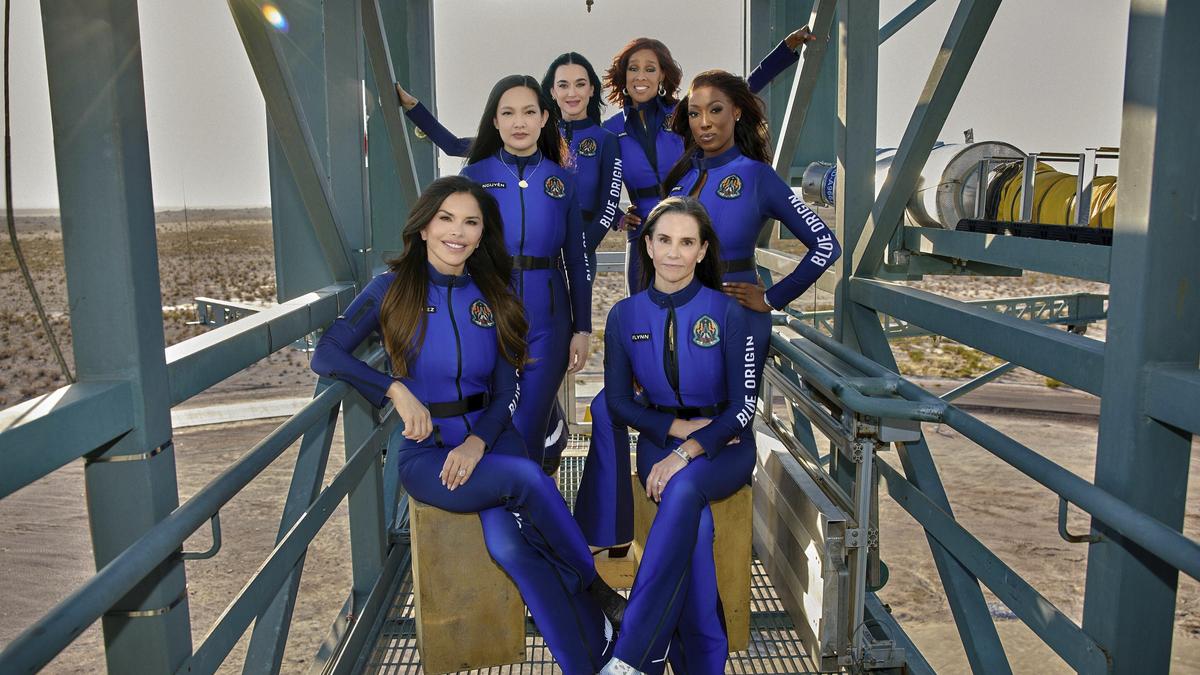 Blue Origin rocket lifts off with all-female celebrity crew including Katy Perry, Lauren Sanchez