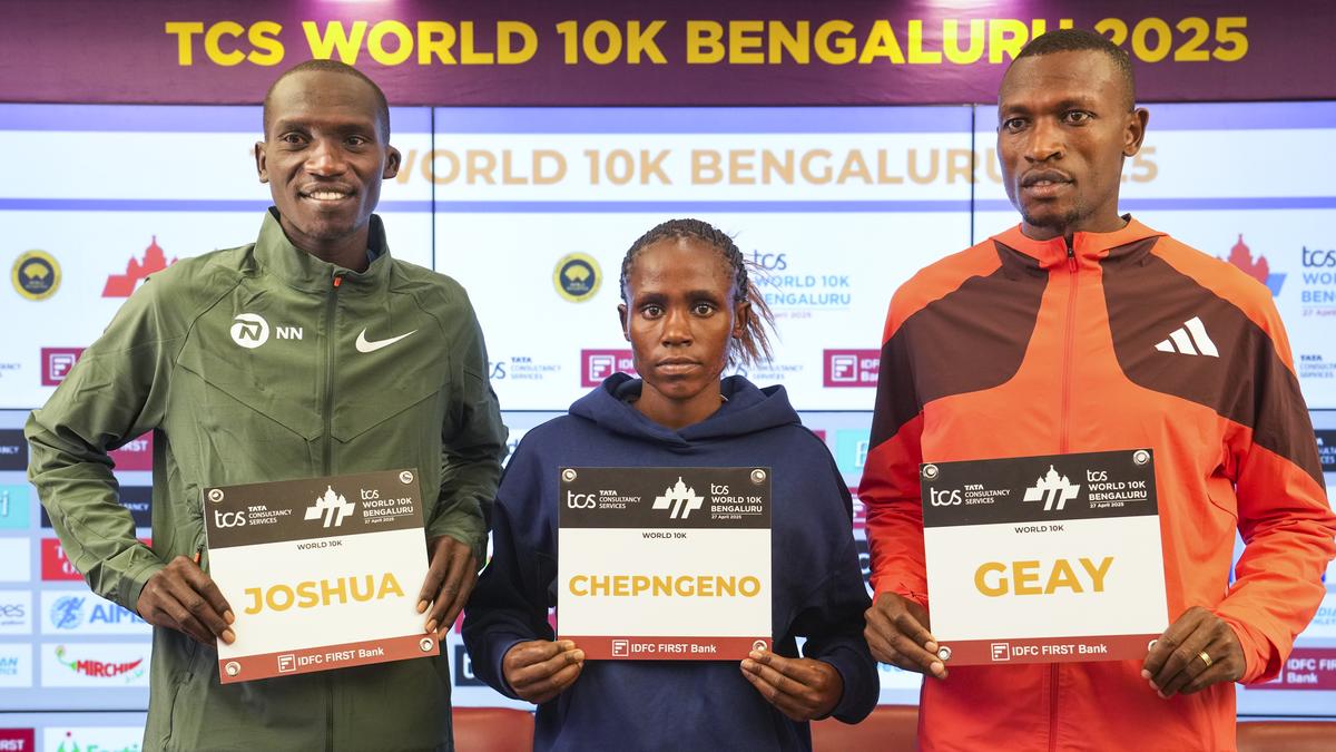 Cheptegei, Chepngeno lead the field in TCS World 10K run