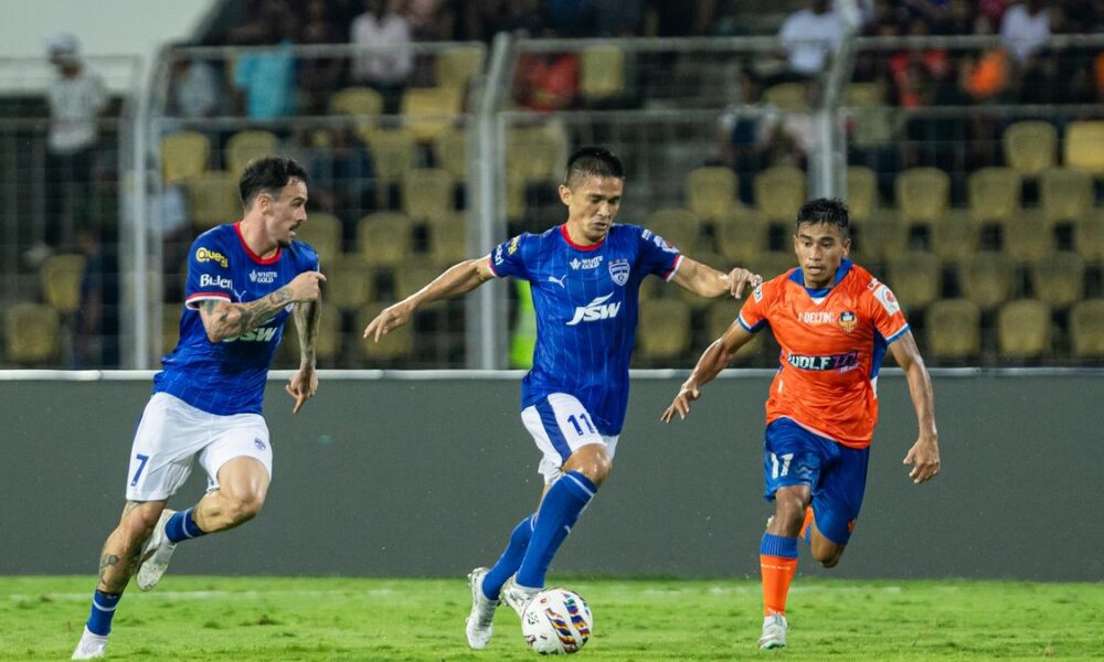 Chhetri’s last-gasp strike helps Bengaluru win on aggregate, enter the ISL summit clash