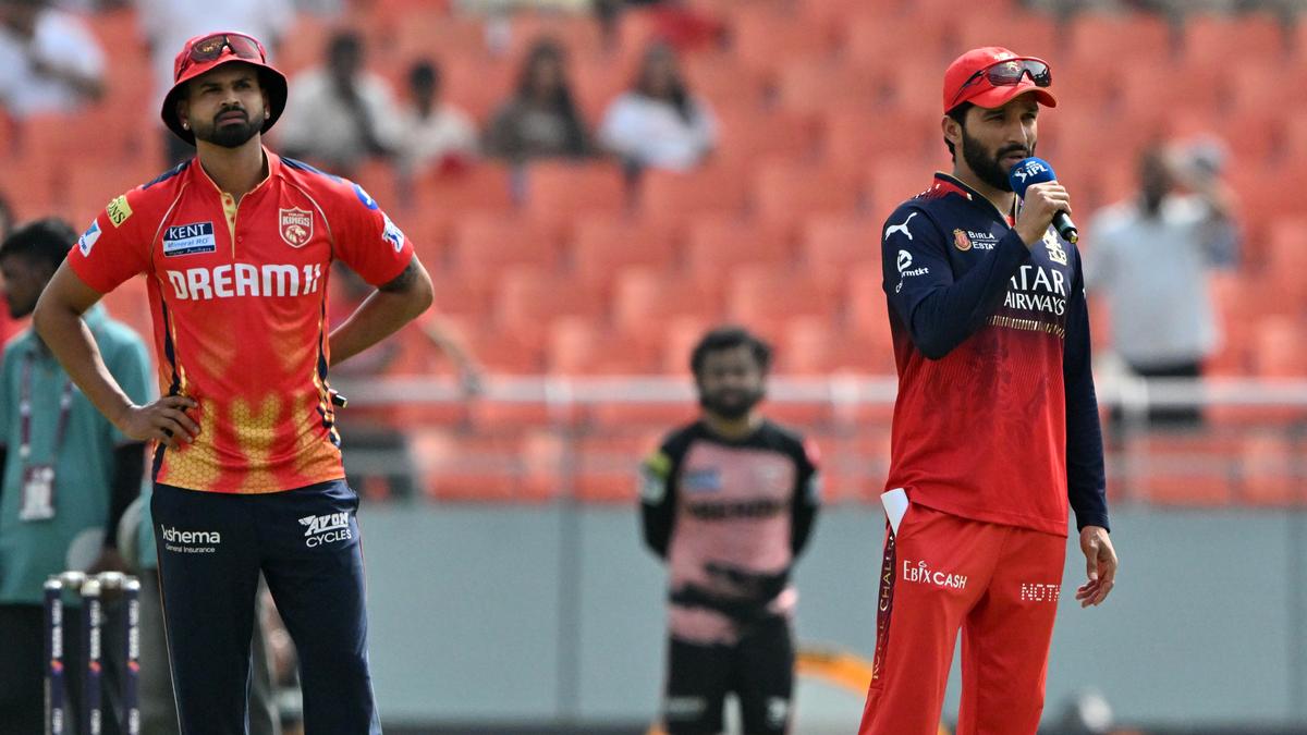IPL 2025: RCB opt to field against Punjab Kings