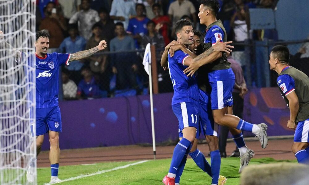 ISL semifinals | Bengaluru holds the aces over Goa after a thumping win in the first leg