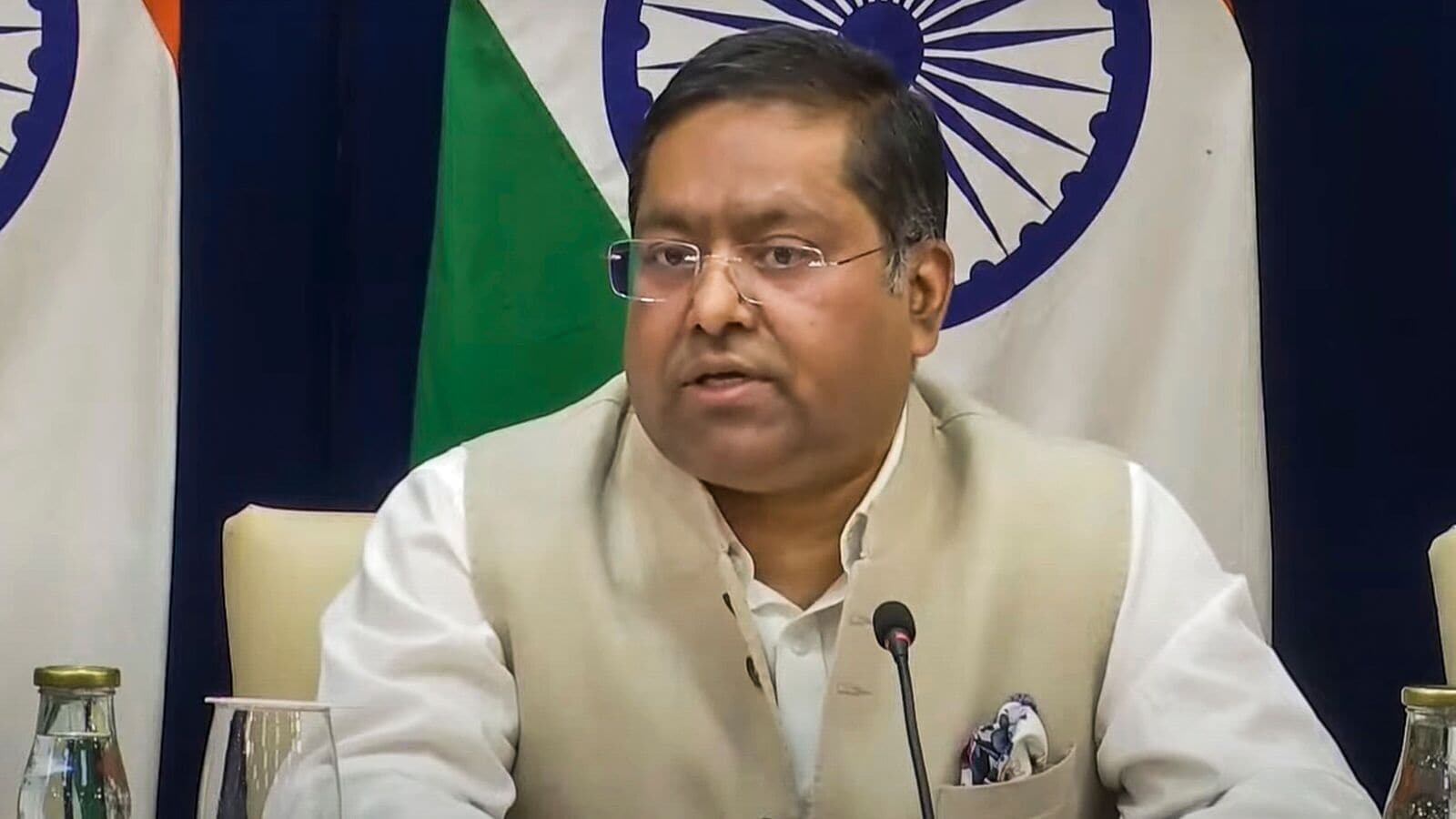 India hits back at Pakistan over Army chief’s Kashmir remark: ‘How can anything foreign be jugular vein?’ | Mint