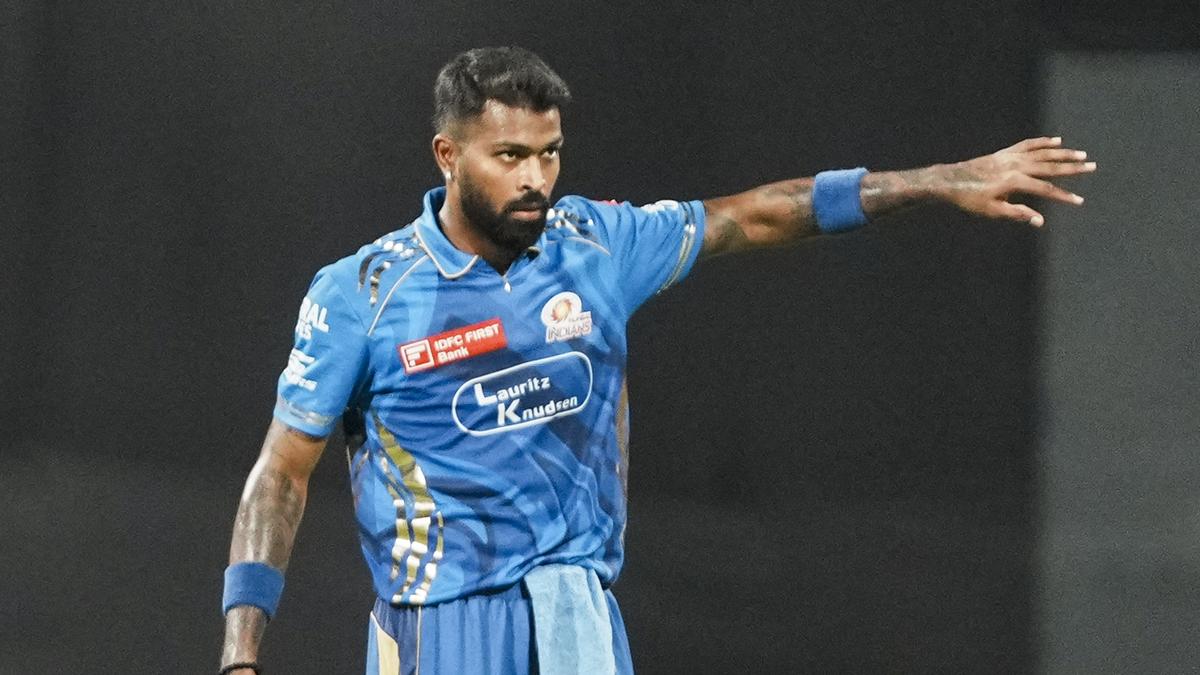 Mumbai Indians skipper Hardik Pandya completes 200 wickets in T20s