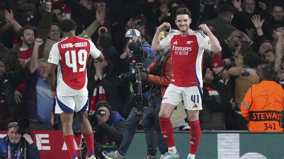 Rice's stunning freekick double spurs Arsenal to 3-0 win over Real Madrid