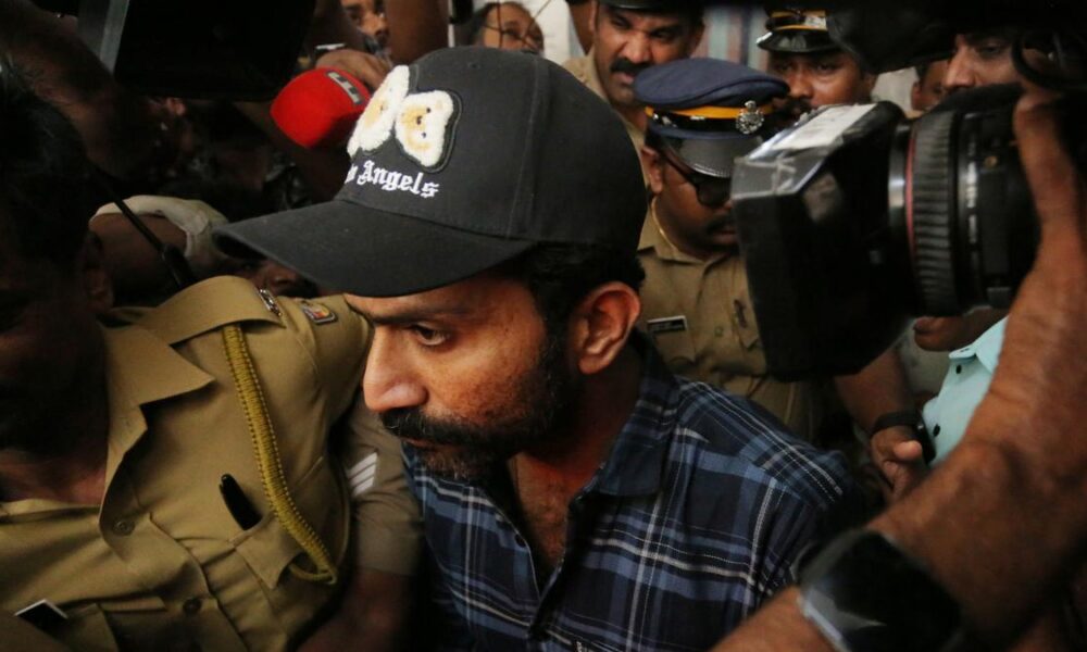 Shine Tom Chacko’s hotel escape during raid under scrutiny; Kochi police doubt actor’s explanation