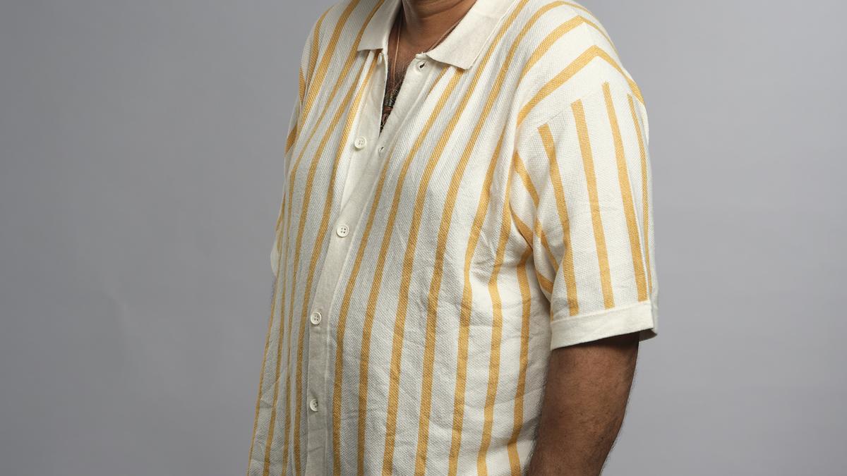 Theatre is like my comfort food dal-chawal: Kumud Mishra 