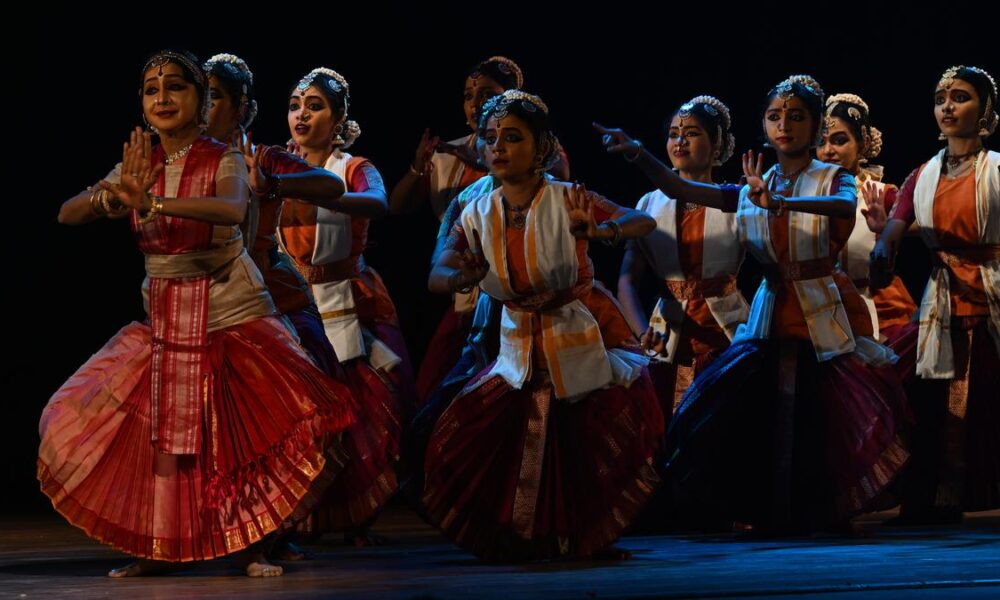 When a dance performance highlighted the beauty of songs