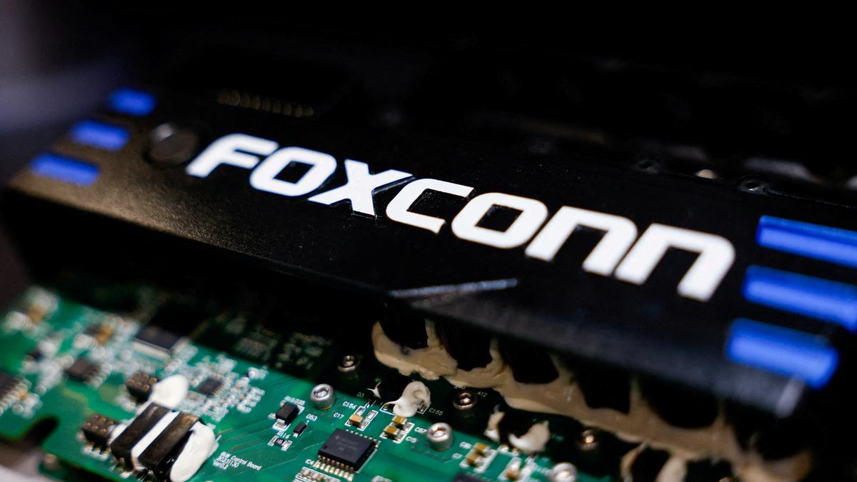 Apple supplier Foxconn to invest $1.5 billion in India unit