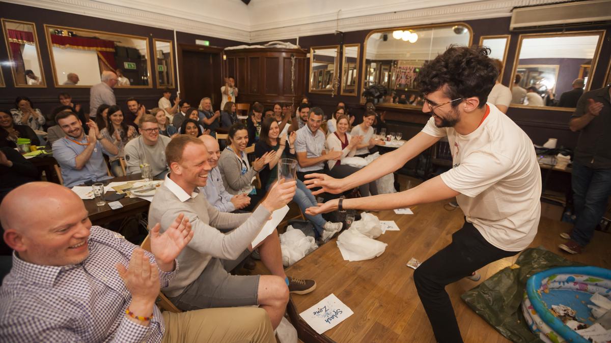 Attention scientists and pub crawlers, Pint of Science is making its India debut