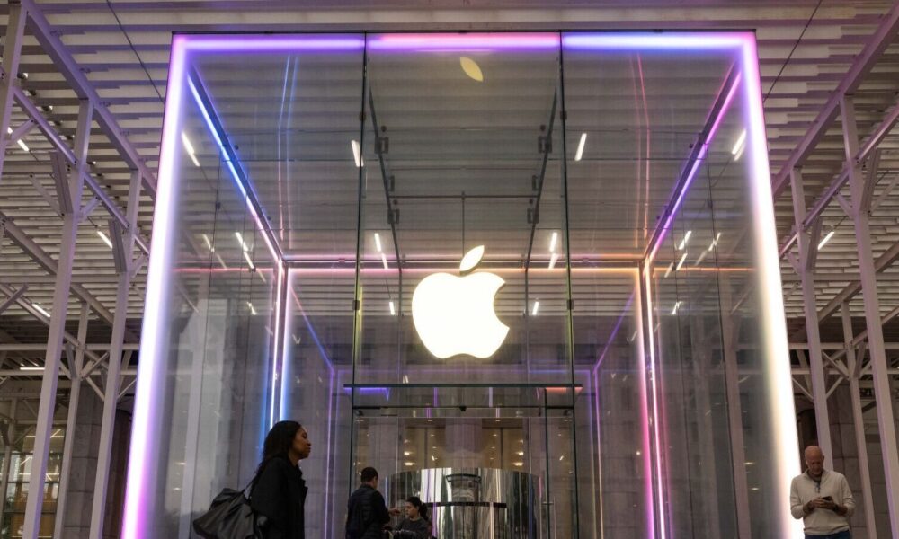 Global smartphone sales to grow just 0.6% this year as tariff threats loom: IDC | Mint
