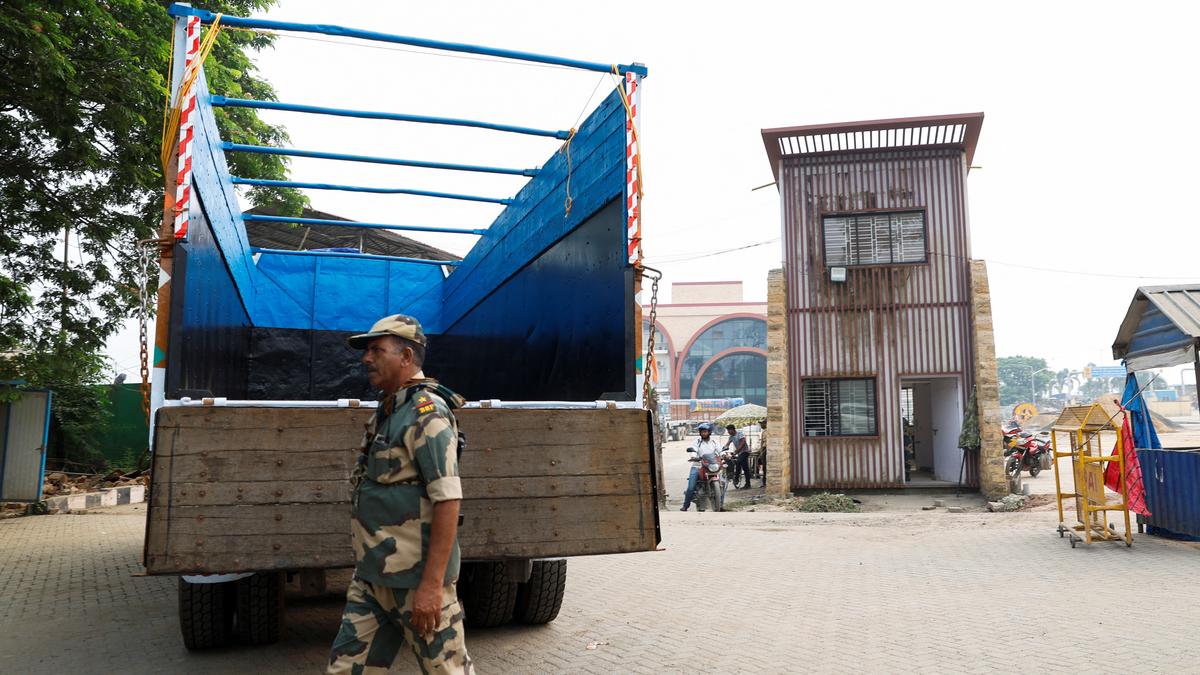 India curbs Bangladeshi exports via land ports