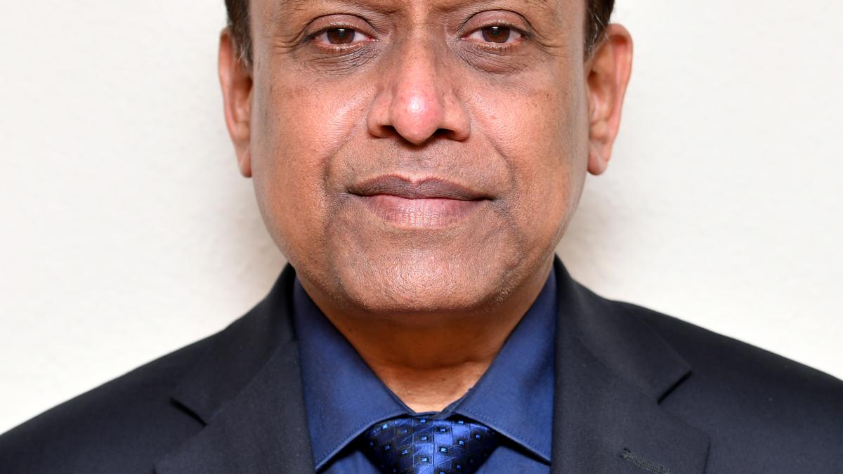 LIC Q4 surges 38% to ₹19,013 cr, declares ₹12 dividend  