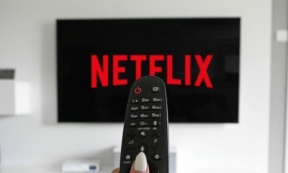 Netflix down for thousands, users report ‘title not available’ error. Netizens say, ‘Need content, MOAR content’ | Mint