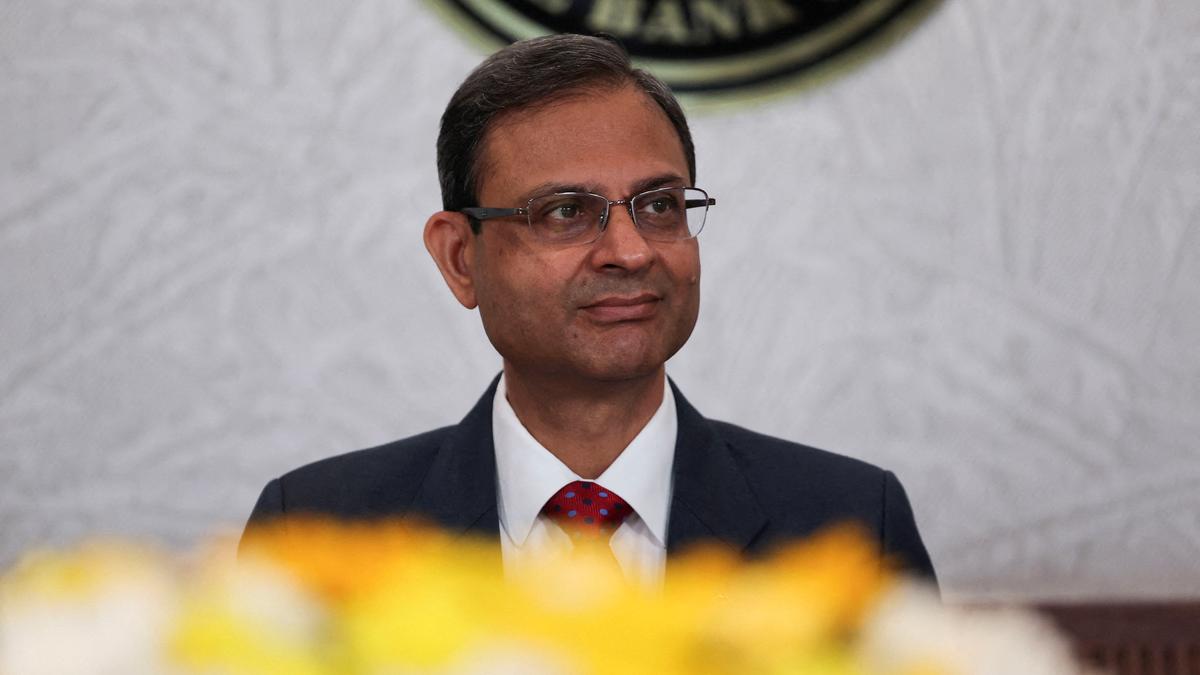 RBI to transfer ₹2.69 lakh crore to Govt. as dividend, raises CRB to 7.5%