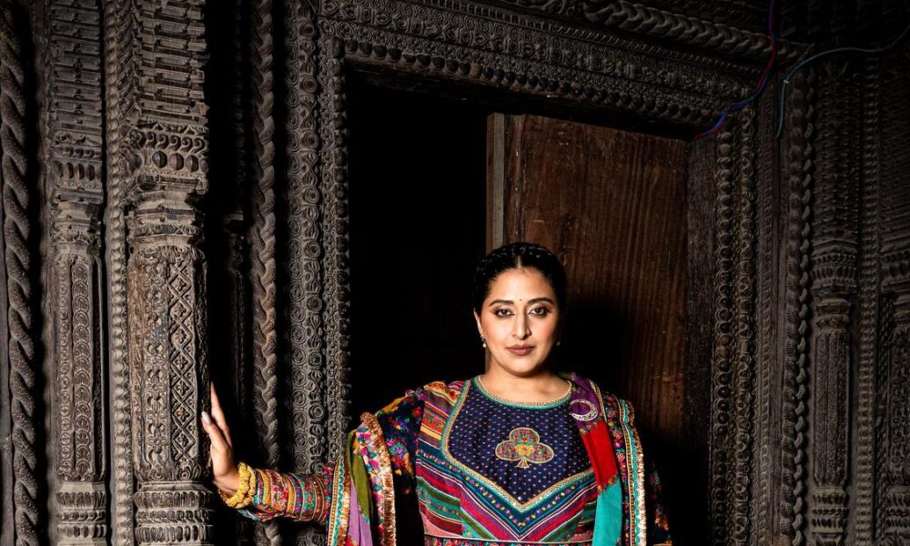 Rapper Raja Kumari becomes first Indian origin musician to win AMA award
