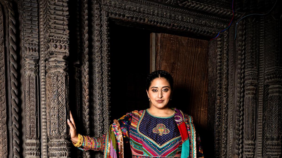 Rapper Raja Kumari becomes first Indian origin musician to win AMA award