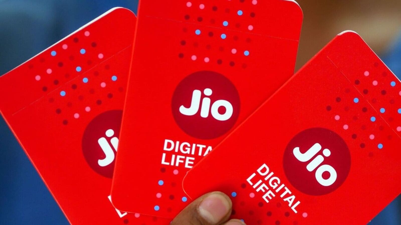 Reliance Jio drops express SIM delivery plans after DoT flags national security concerns: Report | Mint