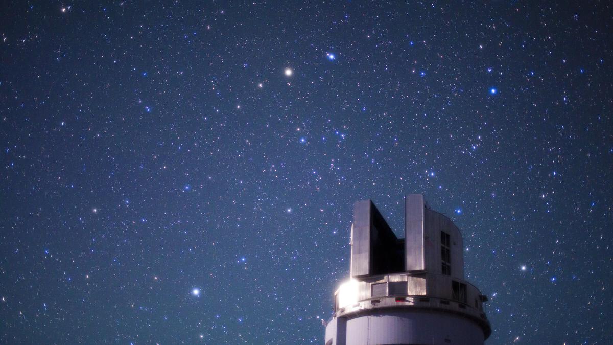 S8 tension: cosmologists can’t agree on how clumpy the universe is