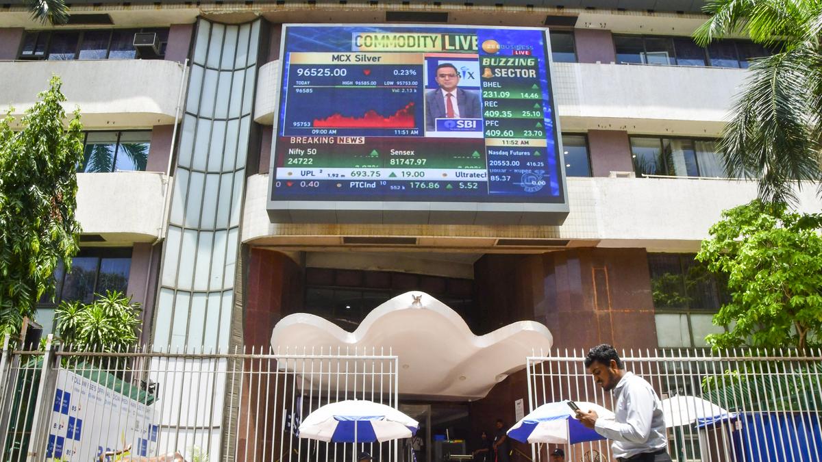 Stock markets end lower on profit taking in IT shares; Bharti Airtel declines nearly 3%