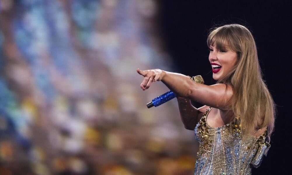 Taylor Swift regains control of her music, buys back first six albums