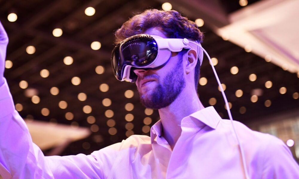 WWDC sneak peek: Apple Vision Pro to get smarter, could let you scroll with your eyes | Mint