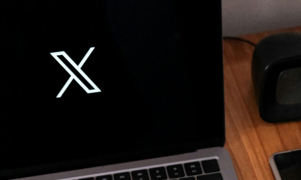 X down for second day: Elon Musk's platform suffers global outage, users report problem with App, website | Mint