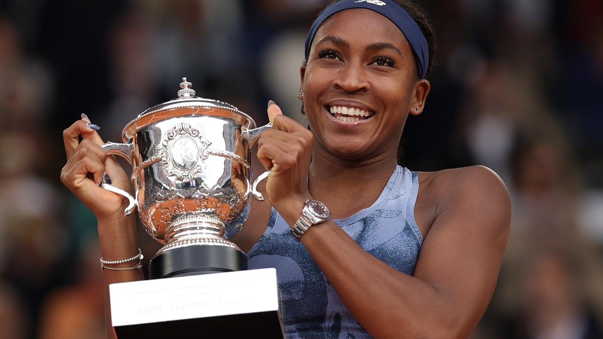 Coco Gauff defeats top-ranked Aryna Sabalenka in three sets to win her first French Open title
