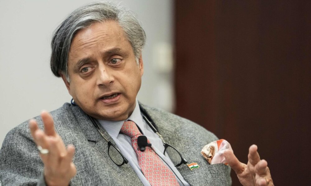 Shashi Tharoor not 'anticipating issues' with Congress: 'There'll be time for internal discussions' | Mint
