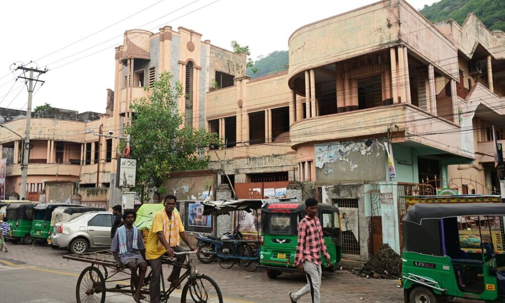 Silent fall of single-screen theatres in Andhra