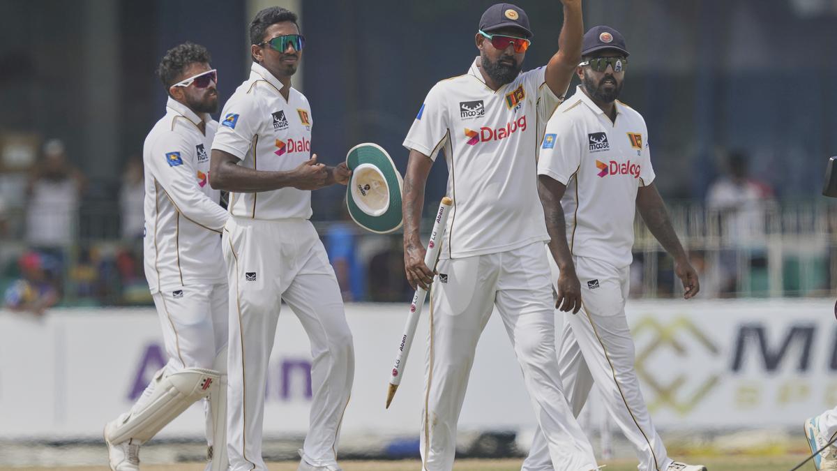 Sri Lanka crush Bangladesh in second Test to seal series