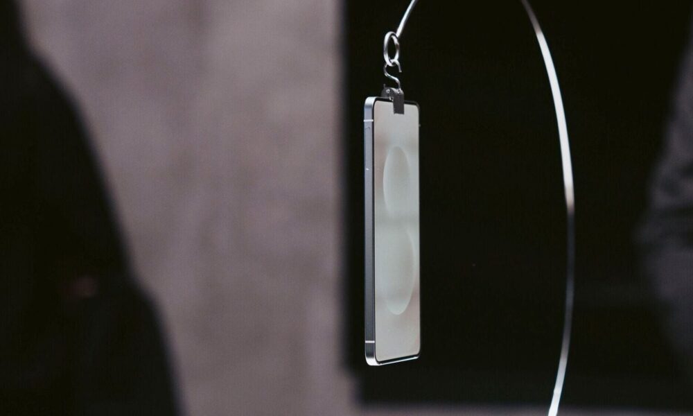 Top ultra thin smartphones of 2025 you can buy or watch for | Mint