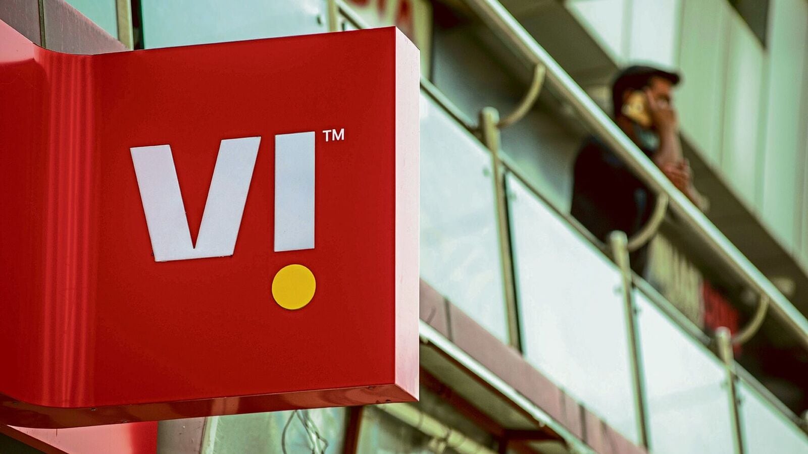 Vodafone Idea faces investor heat over losses, subscriber wipeout