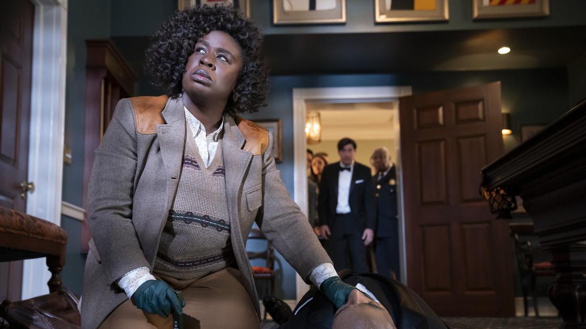 ‘The Residence’ series review: Uzo Aduba powers this quirky mystery set in the White House