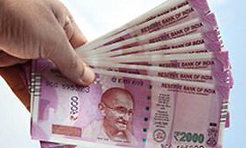 ‘₹85 cr. worth of ₹2,000 banknotes returned in a month’